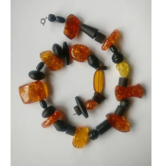 🇨🇦 Artisan genuine amber and wood chunky necklace - Picture 6 of 7